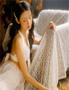 越南妹霍莉