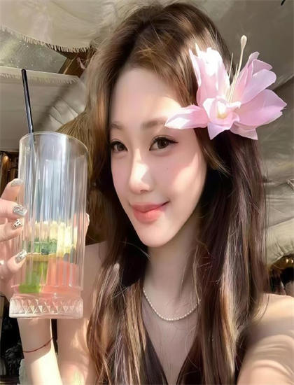 观看指南：悬疑片经典绿巨人与怪物的理解深刻的主题思想 助你拓展思维视野